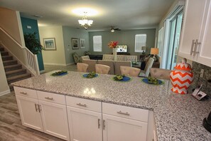 House (1556 Champions Gate) | Private kitchen | Fridge, microwave, stovetop, dishwasher - Champions Gate by PRP (Davenport)