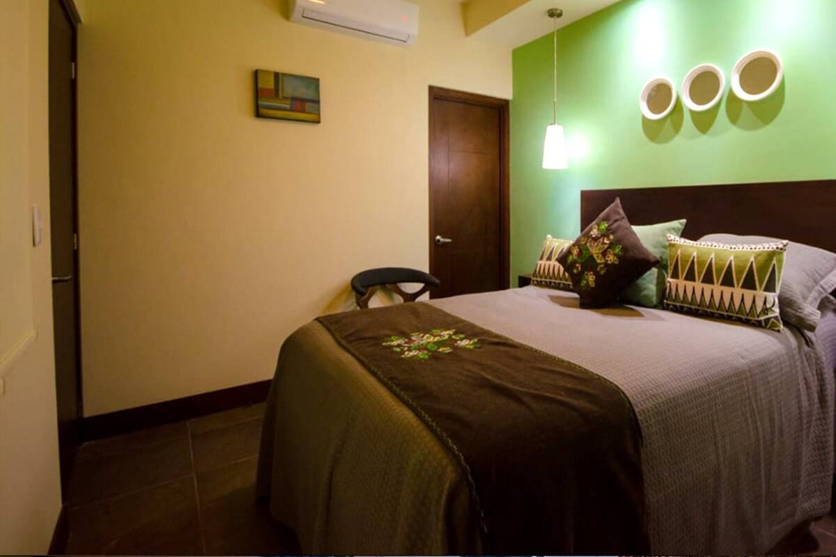 Standard Room, 1 Double Bed (XOXOUIK) | Premium bedding, down duvets, free WiFi, individually decorated
