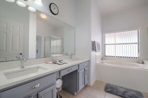 Bathroom - Calabria by PRP (Kissimmee)
