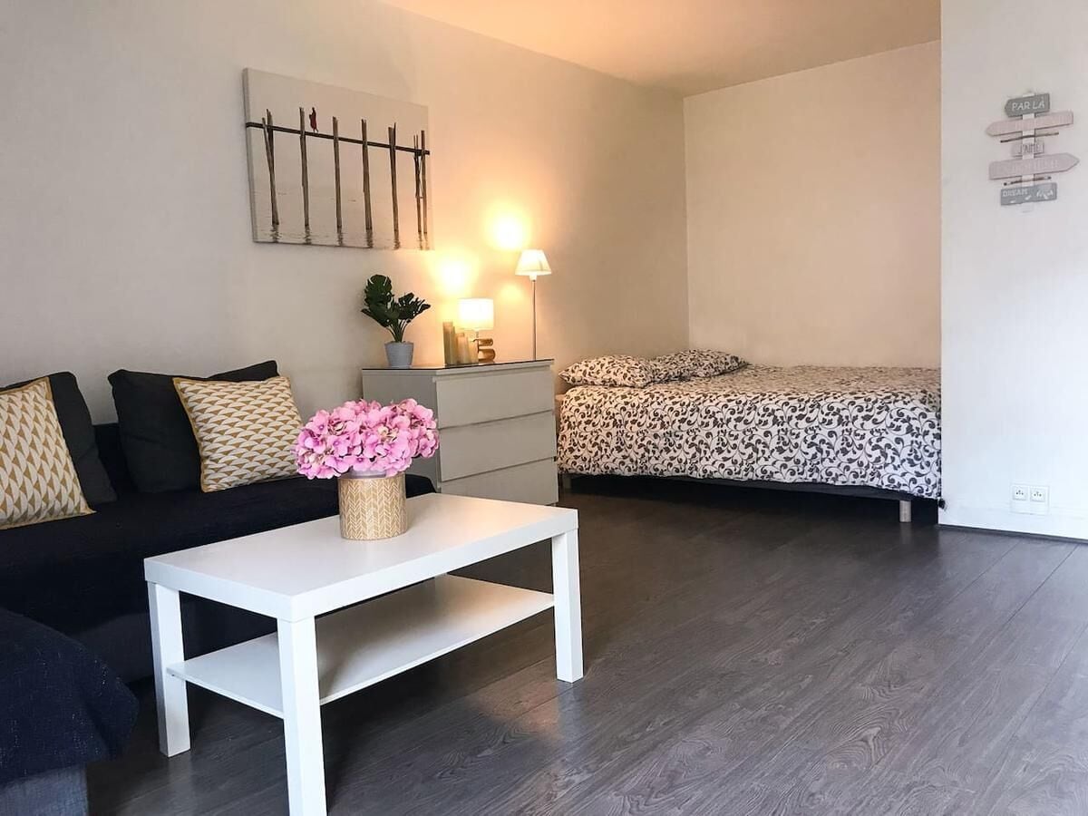 1 chambre, fer et planche à repasser, Wi-Fi, draps fournis