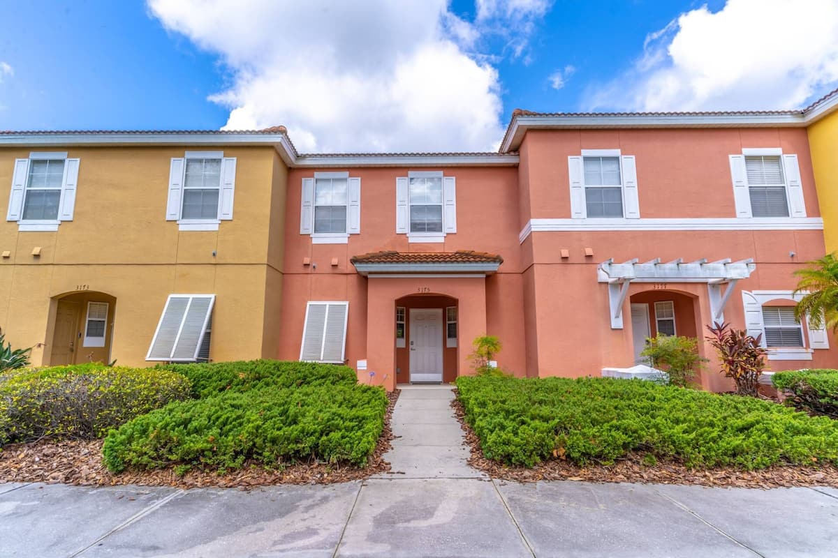 Apartment (3175 Encantada) | Exterior