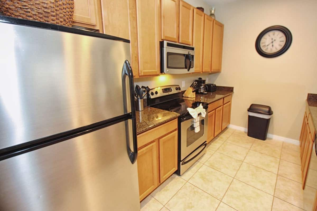 Apartment (8960 Paradise Palms) | Bahagian luar