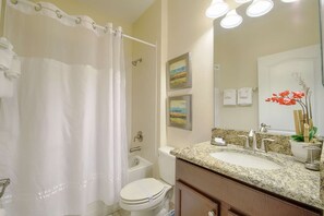 Villa (2914 Paradise Palms) | Bathroom