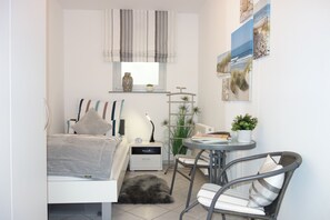 2 Schlafzimmer, Zimmersafe, Bügeleisen/Bügelbrett, kostenloses WLAN