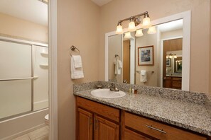 Condo (Lichenhearth 30) | Bathroom