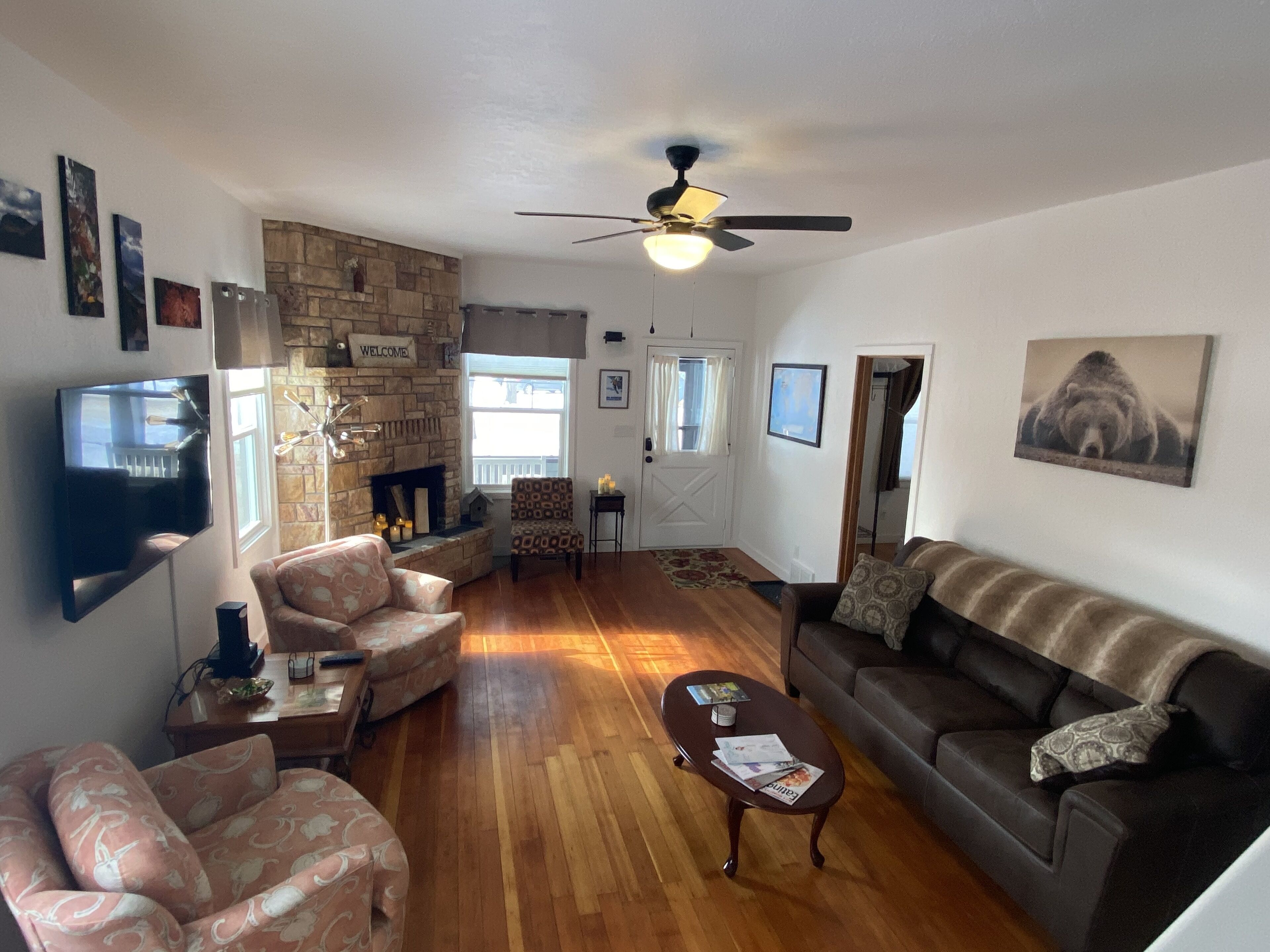 A Stone's Throw From Adventure in NW Montana!  3BR 2B for 8