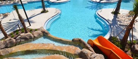 Maison (5236 Solterra) | Extérieur