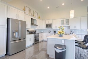 Condo (4721 Storey Lake) | Private kitchen - 4721 Storey Lake (Kissimmee)