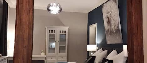 1 bedroom, free WiFi, bed sheets