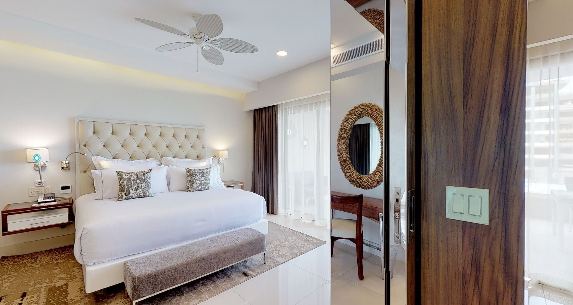 CABO MODERN LUXURY RESORT - 1 BDRM, 2 BATH