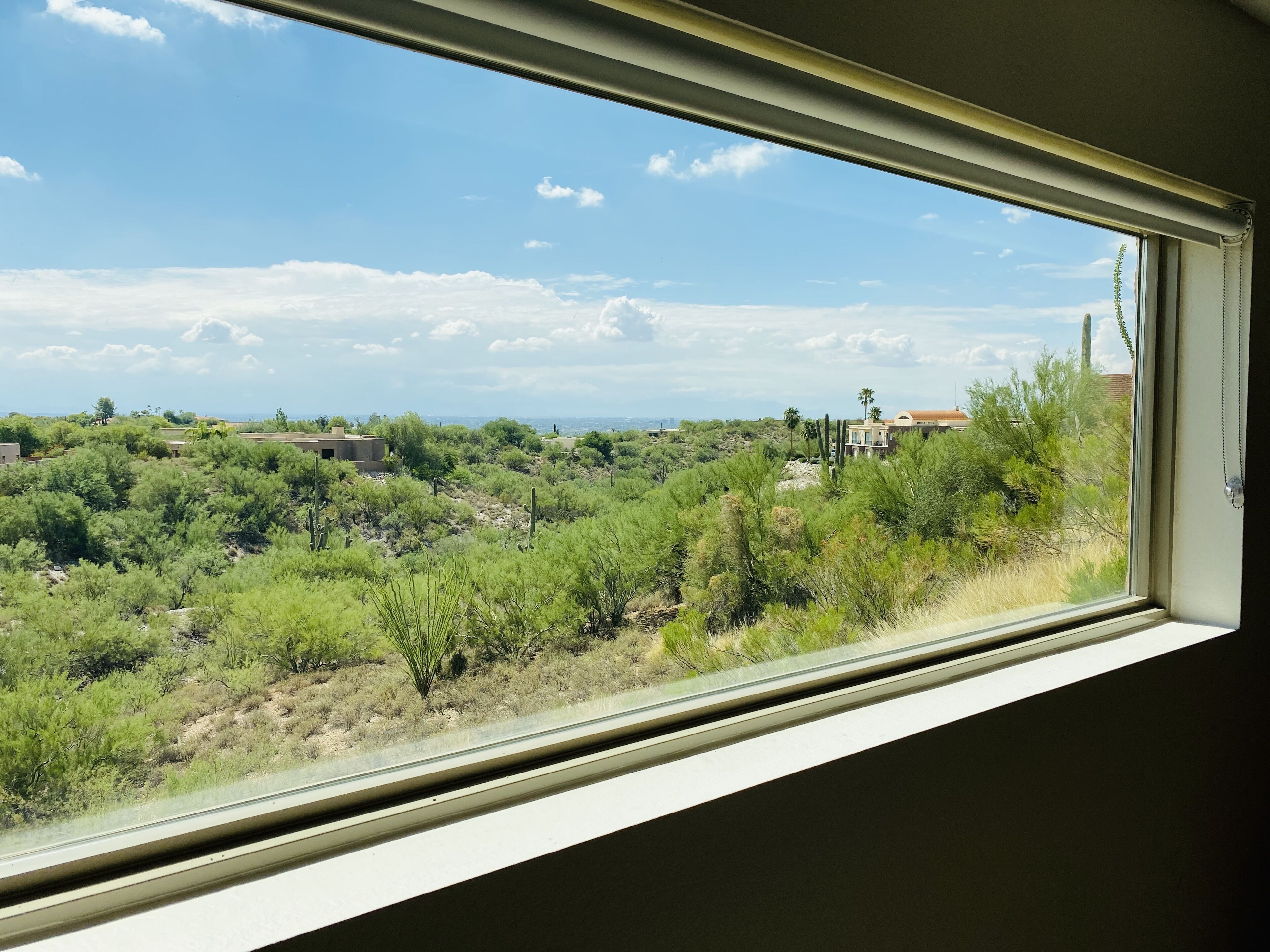 LUXURY TOWNHOME in the most DESIRABLE part of Tucson.