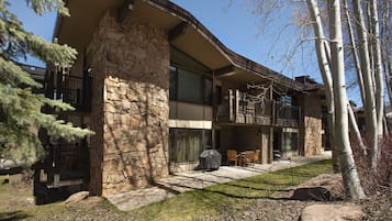 Kondominium (Shadowbrook 506) | Teras/patio