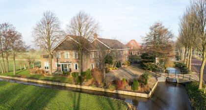 6-10 pers family home in the country, 15km from Amsterdam