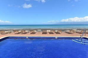Utomhuspool