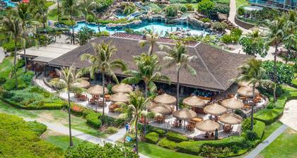 OceanFront w Superb Ocean Views Pool BBQ - Kahana Reef 221