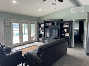 Smart TV, DVD player, books, video library