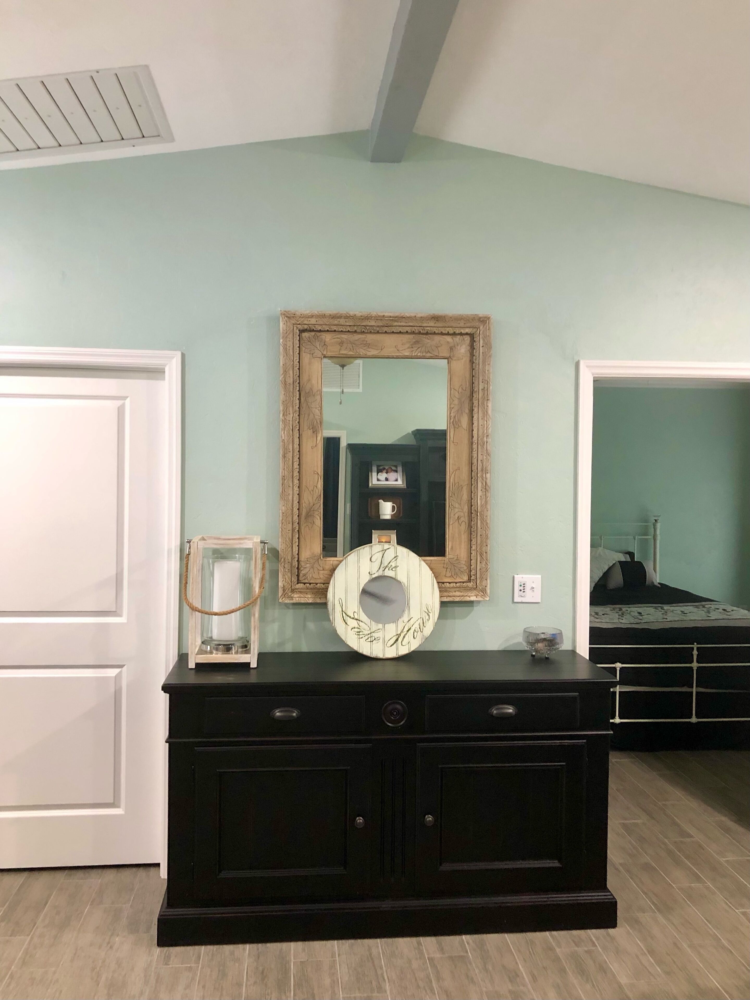 Beautiful Newly Remodeled Home on Lake Santa Fe