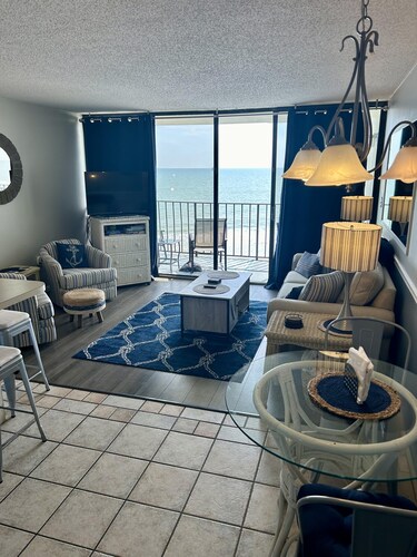 New Owners!  5th Floor Oceanfront in Royal Garden Resort