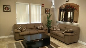 Smart TV, stereo, offices