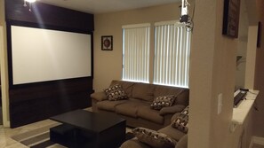 Smart TV, stereo, offices