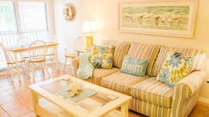 Appart'hôtel, 1 chambre | Salle de séjour