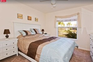 3 chambres, fer et planche à repasser, Wi-Fi, draps fournis