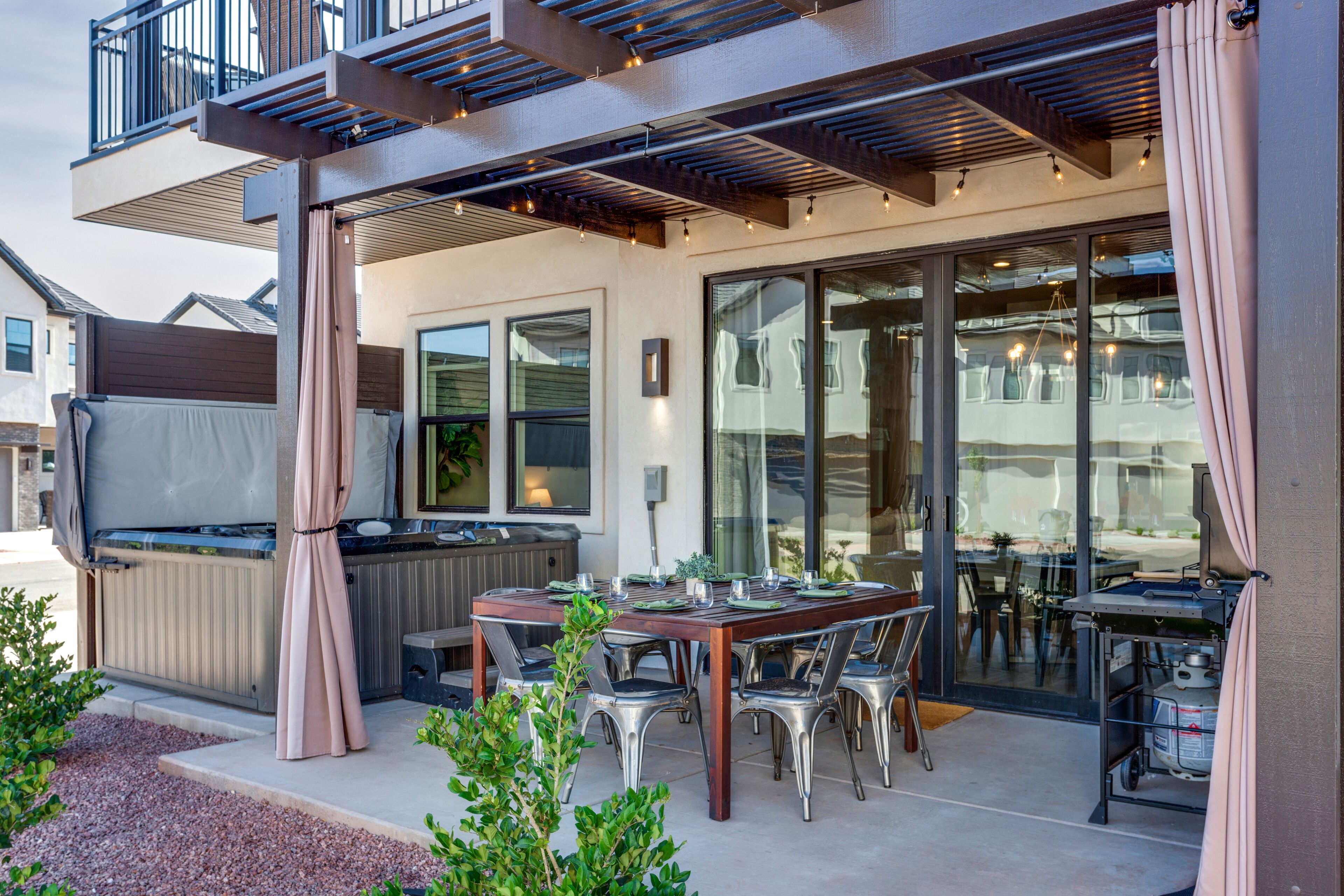 Ocotillo Springs Resort 12| Private Hot Tub, Grill, and Walking Distance from Community Pool