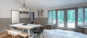 Luxury Wooden Chalet Near Mont-Tremblant