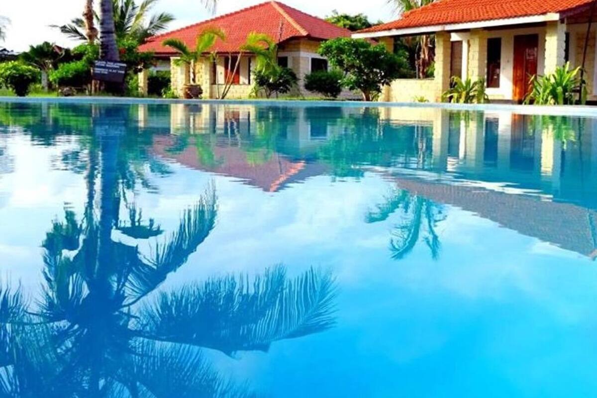 Family Cottage, 2 Queen Beds, Accessible Bathtub, Beach View