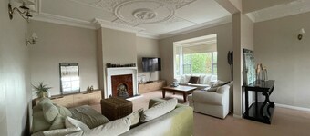 Large spacious family friendly home with pool and spa