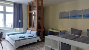 1 bedroom, desk, travel cot, free WiFi