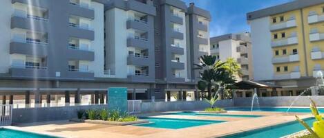 Alberca al aire libre