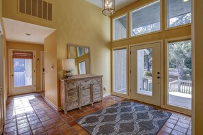 Interior - 108 Baynard Cove (Hilton Head Island)