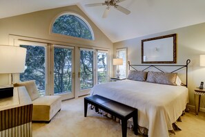 4 bedrooms, WiFi, bed sheets