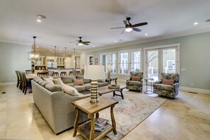 TV, fireplace, table football, ping pong - 29 Mallard (Hilton Head Island)