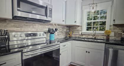 Pet friendly whole house in heart of cary