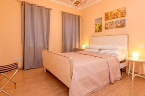 1 camera, ferro/asse da stiro, Wi-Fi gratuito, lenzuola