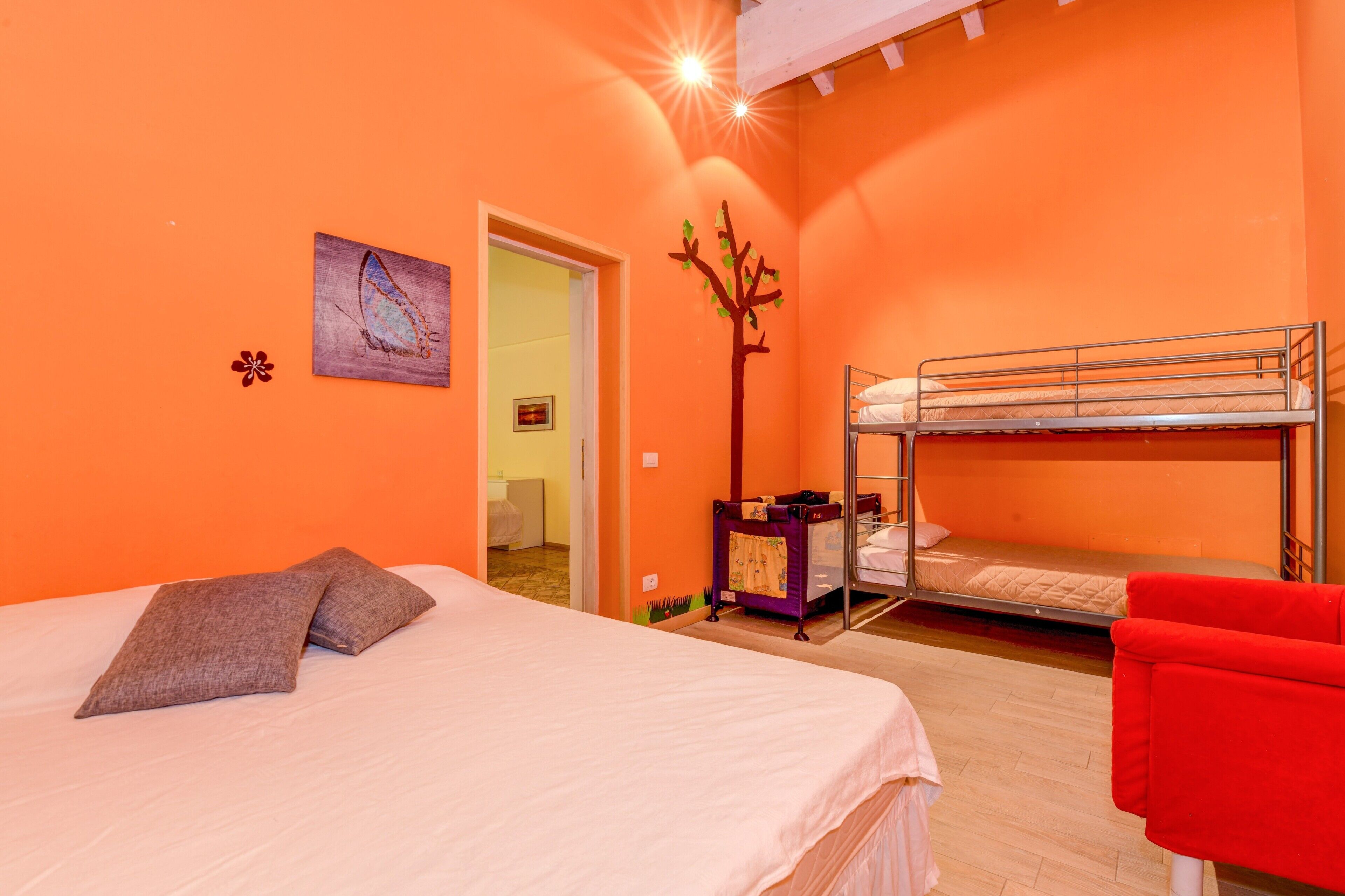 2 habitaciones, wifi gratis y ropa de cama 