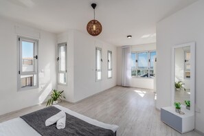 6 عدّة غرف نوم وواي فاي