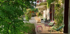 Terrace/patio - Hotel Saint Cyr (La Ferte-Saint-Cyr)