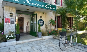 Exterior