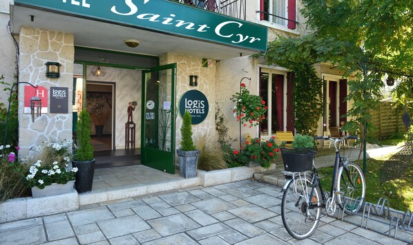 Exterior