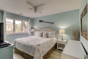 4 slaapkamers, een strijkplank/strijkijzer, gratis wifi, beddengoed