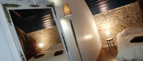 1 chambre, fer et planche Ă repasser, accĂšs au Wi-Fi (inclus)