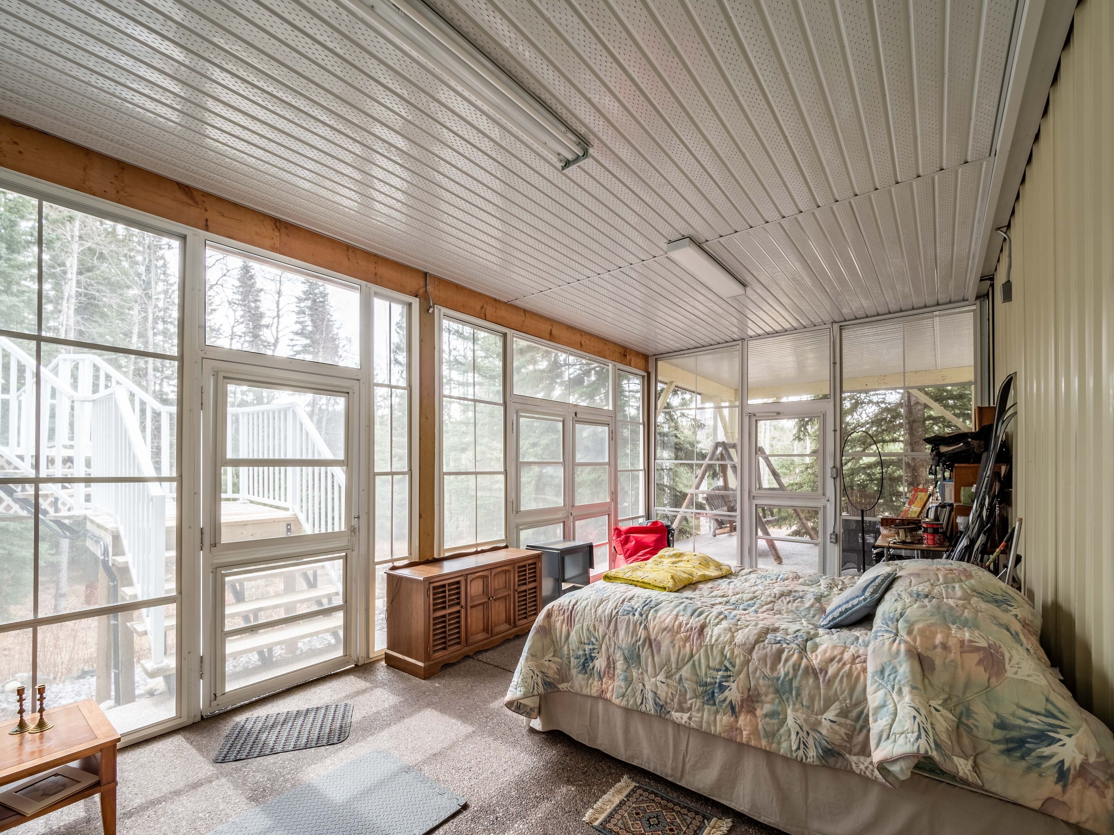 4 soverom, strykejern/-brett, reiseseng for barn og wi-fi (inkludert)