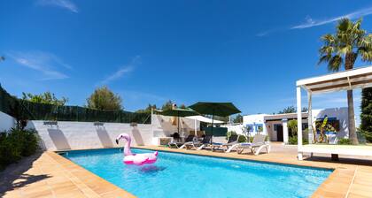 Villa Miguel - Quatre Chambres Villa, Couchages 7