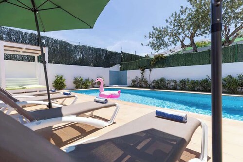 Villa Miguel - Vier Schlafzimmer Villa, Schläft 7