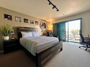 1 bedroom, desk, iron/ironing board, free WiFi - Lunar Outpost Suite @ Starr Pass Resort (Tucson)