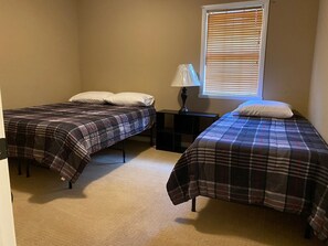 3 bedrooms, WiFi, bed sheets