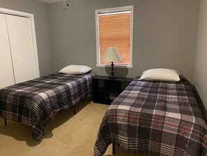 3 bedrooms, WiFi, bed sheets